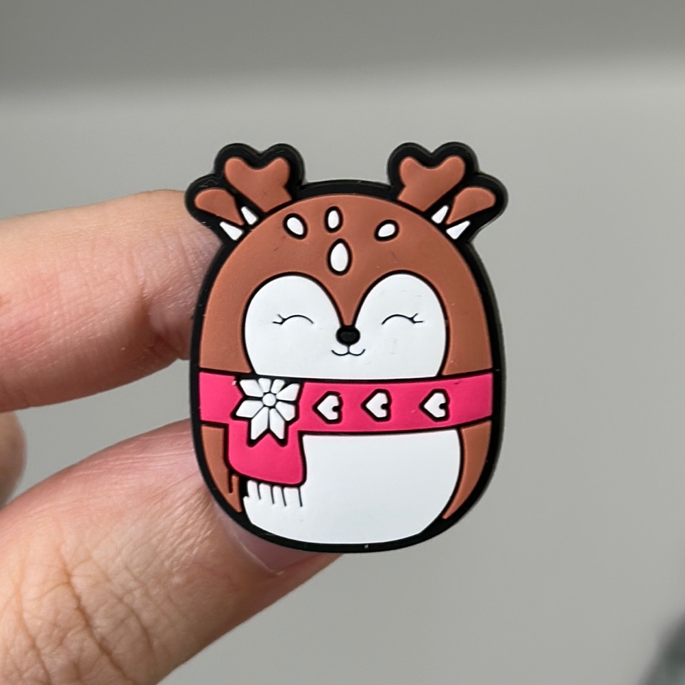 5/$10 - 10/$15 reindeer croc charm